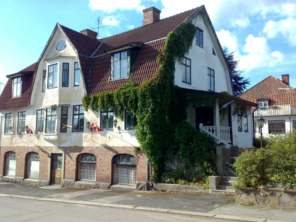 Urshults hotell.jpg