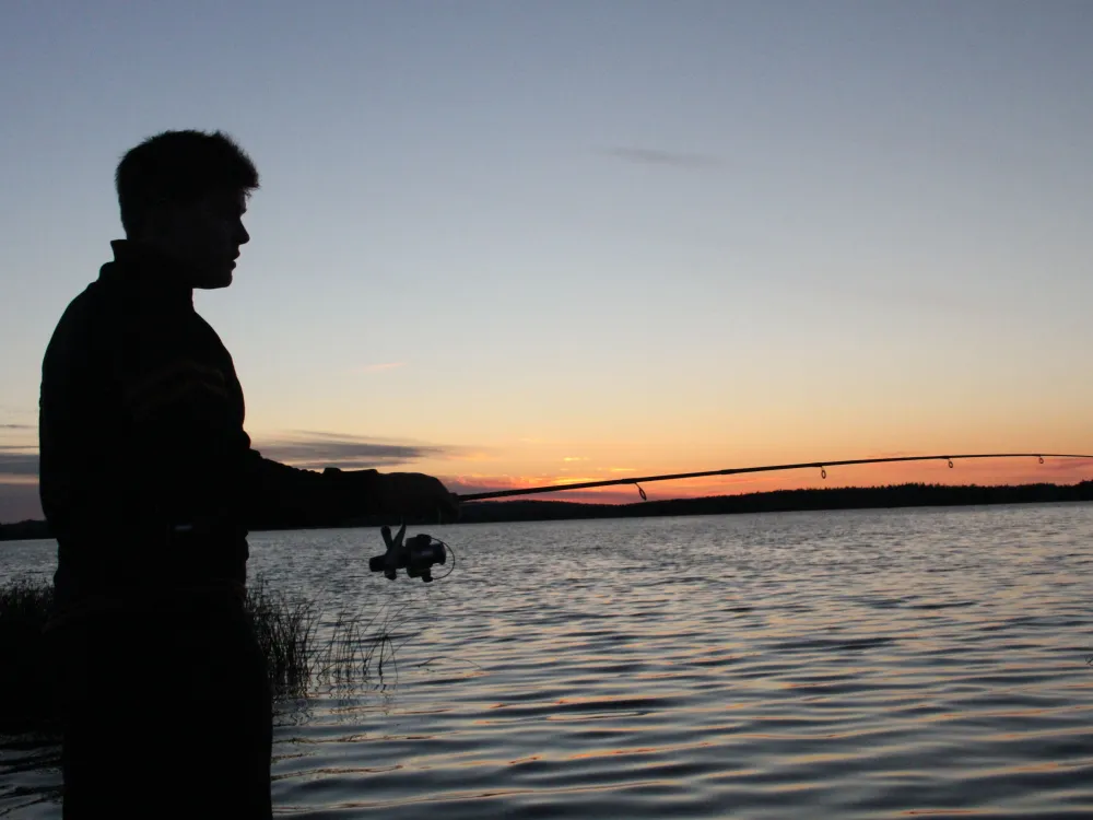 fiske i solnedgång3.JPG