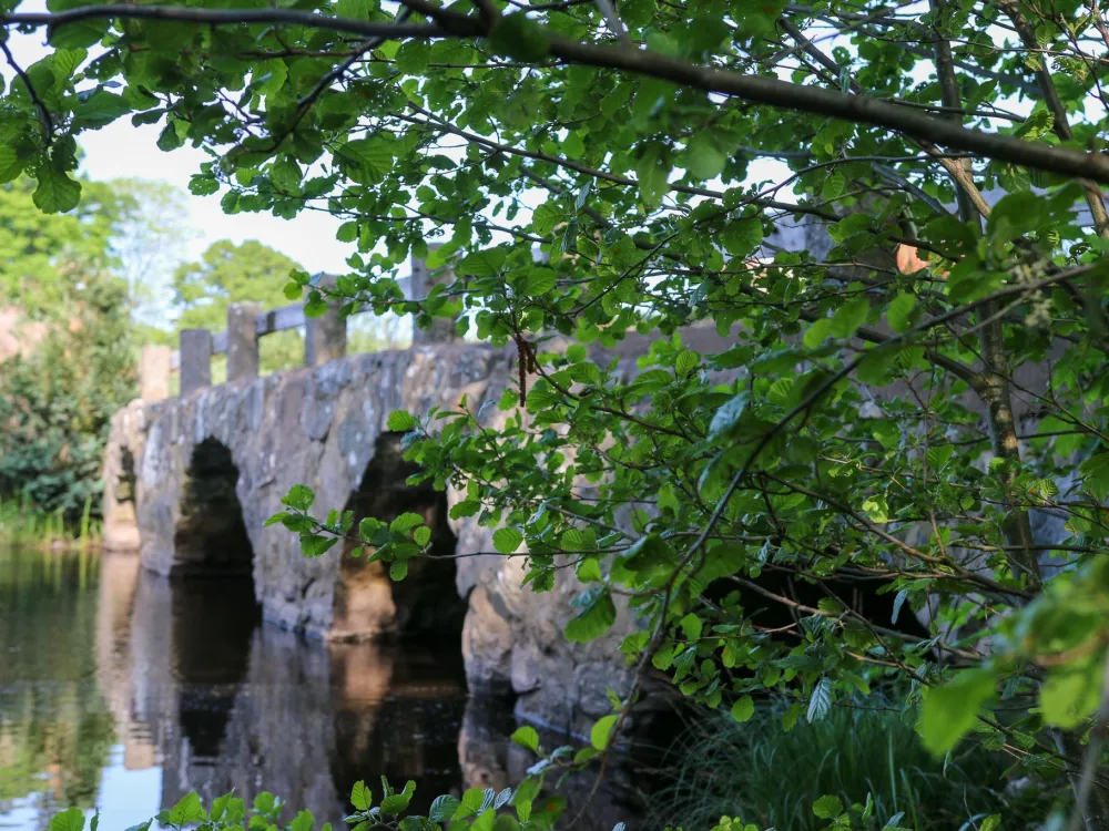 Stenbron över Aggaån