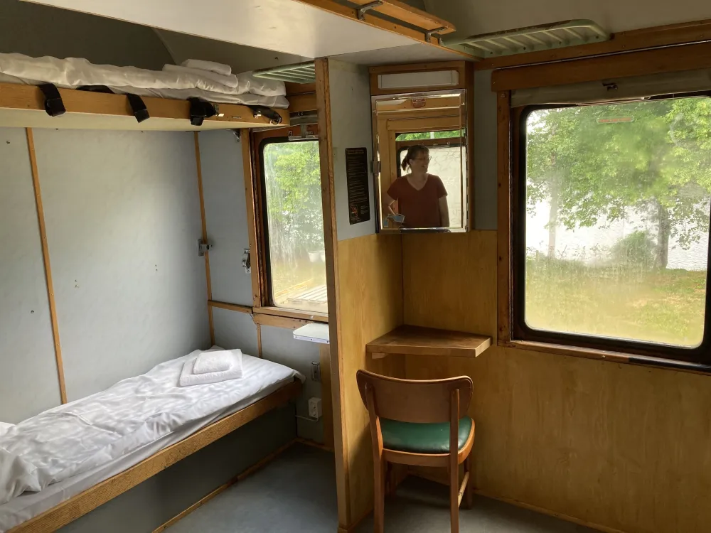 Ålshult Zugwaggon hostel