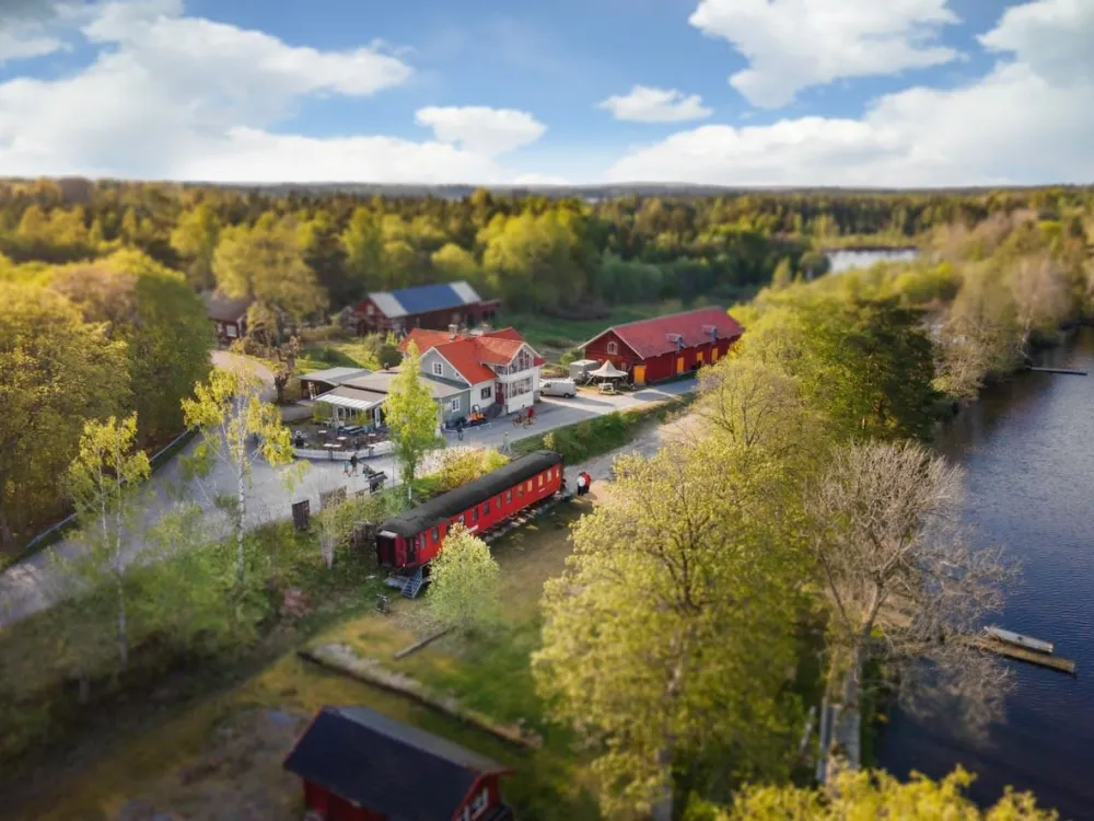 Ålshult Zugwaggon hostel